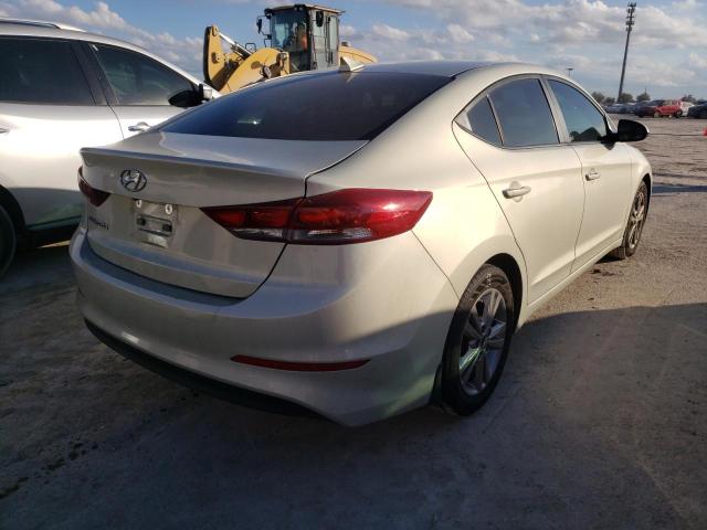 Photo 3 VIN: KMHD84LF7HU431128 - HYUNDAI ELANTRA SE 