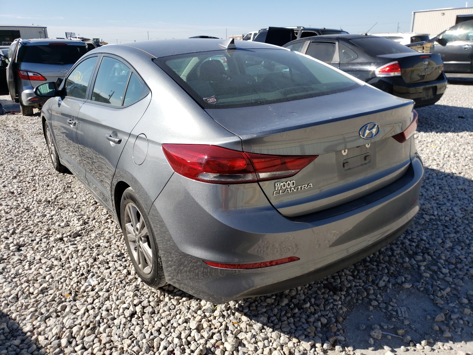 Photo 2 VIN: KMHD84LF7JU513026 - HYUNDAI ELANTRA 