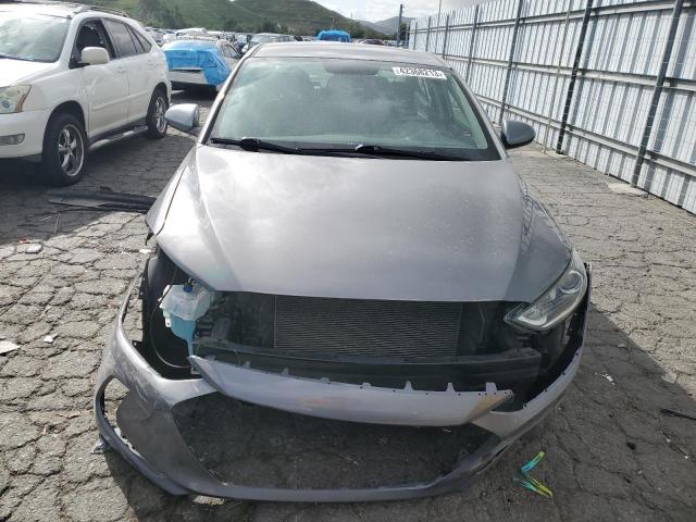 Photo 4 VIN: KMHD84LF7JU546818 - HYUNDAI ELANTRA SE 