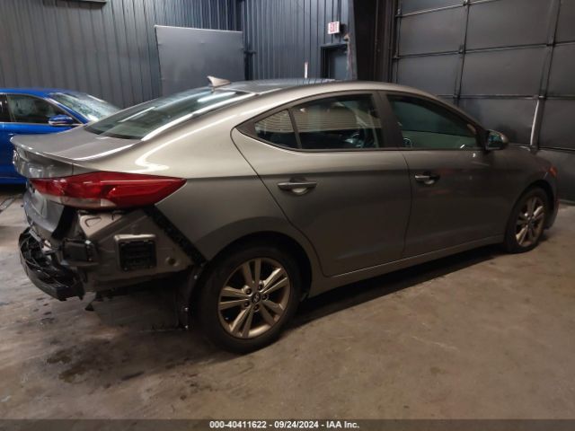 Photo 3 VIN: KMHD84LF7JU555230 - HYUNDAI ELANTRA 