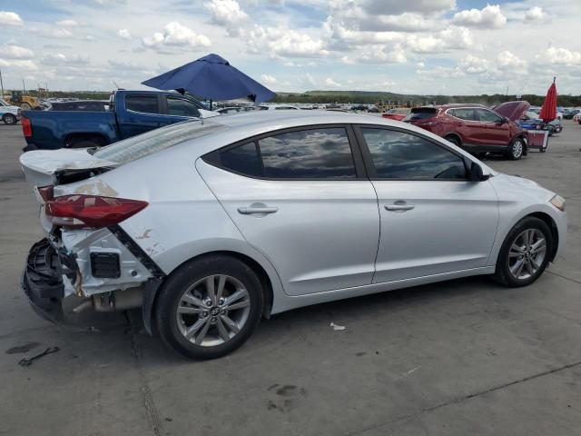 Photo 2 VIN: KMHD84LF7JU620903 - HYUNDAI ELANTRA SE 