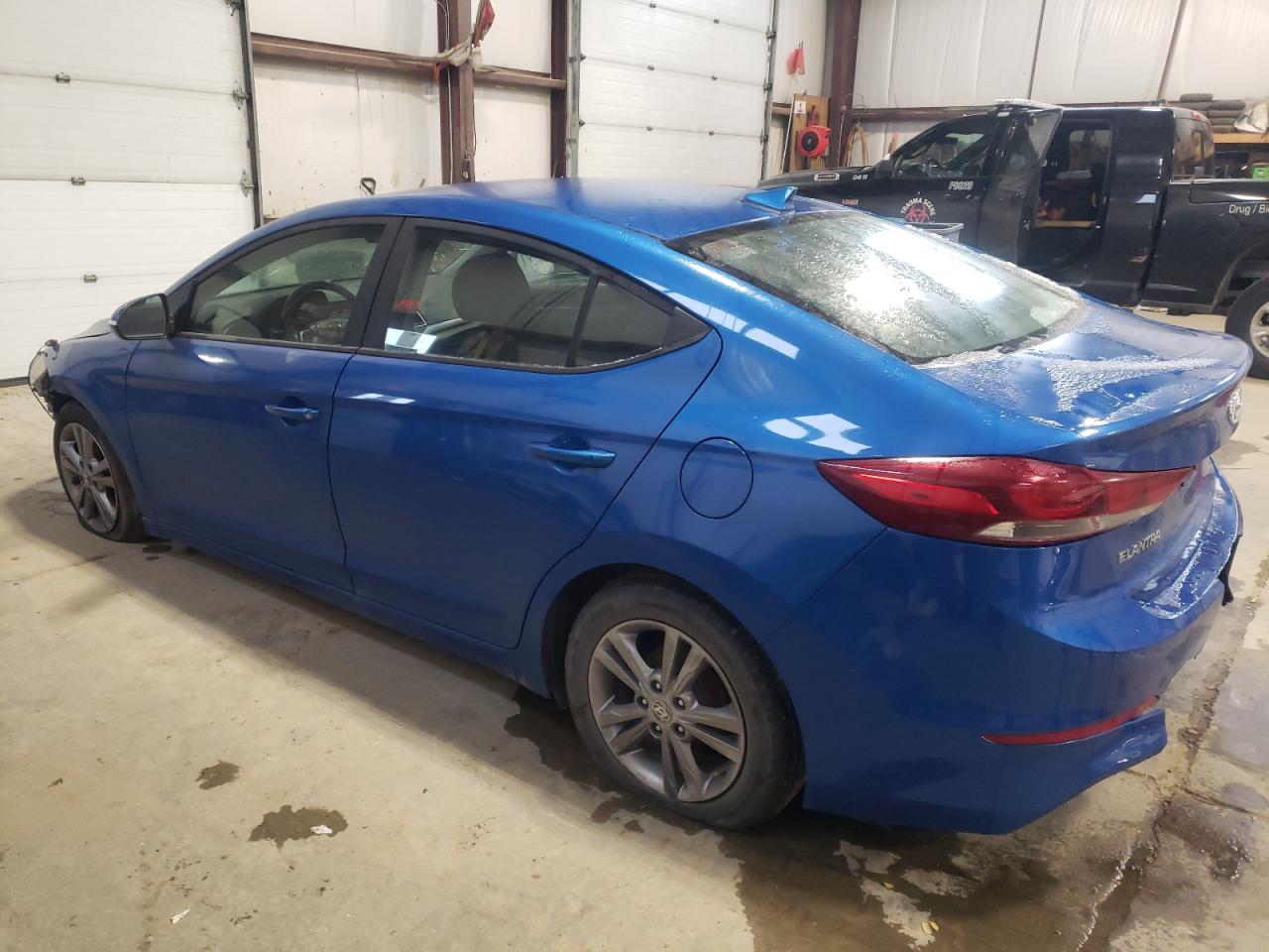 Photo 1 VIN: KMHD84LF7JU637037 - HYUNDAI ELANTRA 