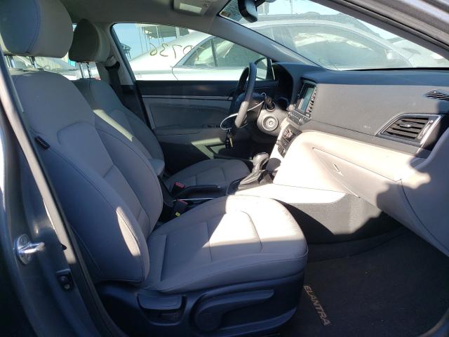 Photo 4 VIN: KMHD84LF7JU677361 - HYUNDAI ELANTRA SE 