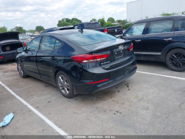 Photo 2 VIN: KMHD84LF7JU678977 - HYUNDAI ELANTRA 