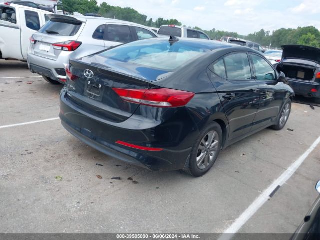 Photo 3 VIN: KMHD84LF7JU678977 - HYUNDAI ELANTRA 