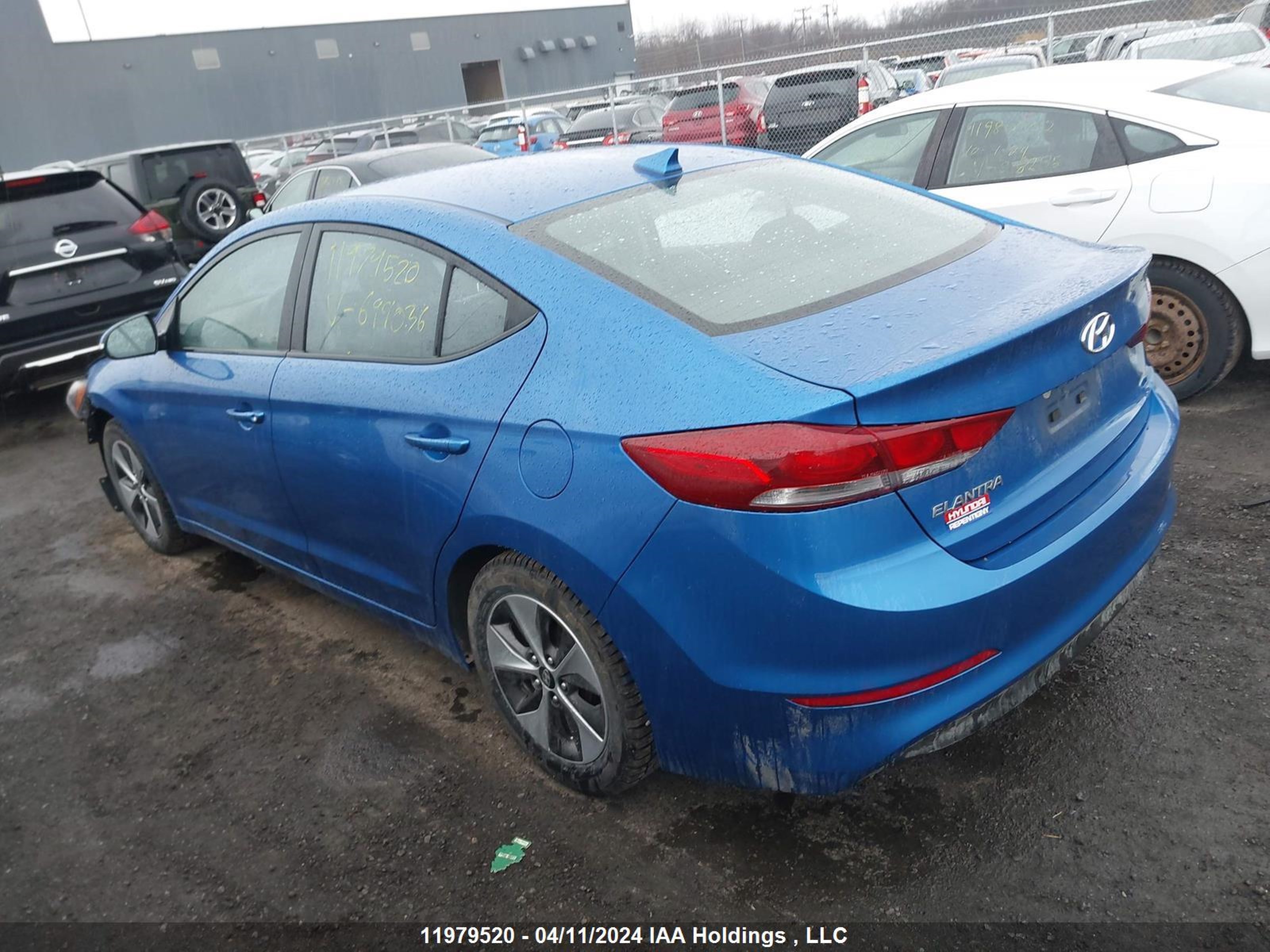 Photo 2 VIN: KMHD84LF7JU699036 - HYUNDAI ELANTRA 