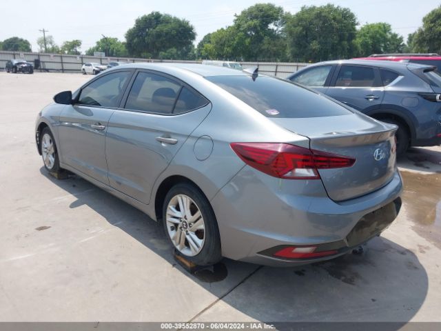 Photo 2 VIN: KMHD84LF7KU736880 - HYUNDAI ELANTRA 