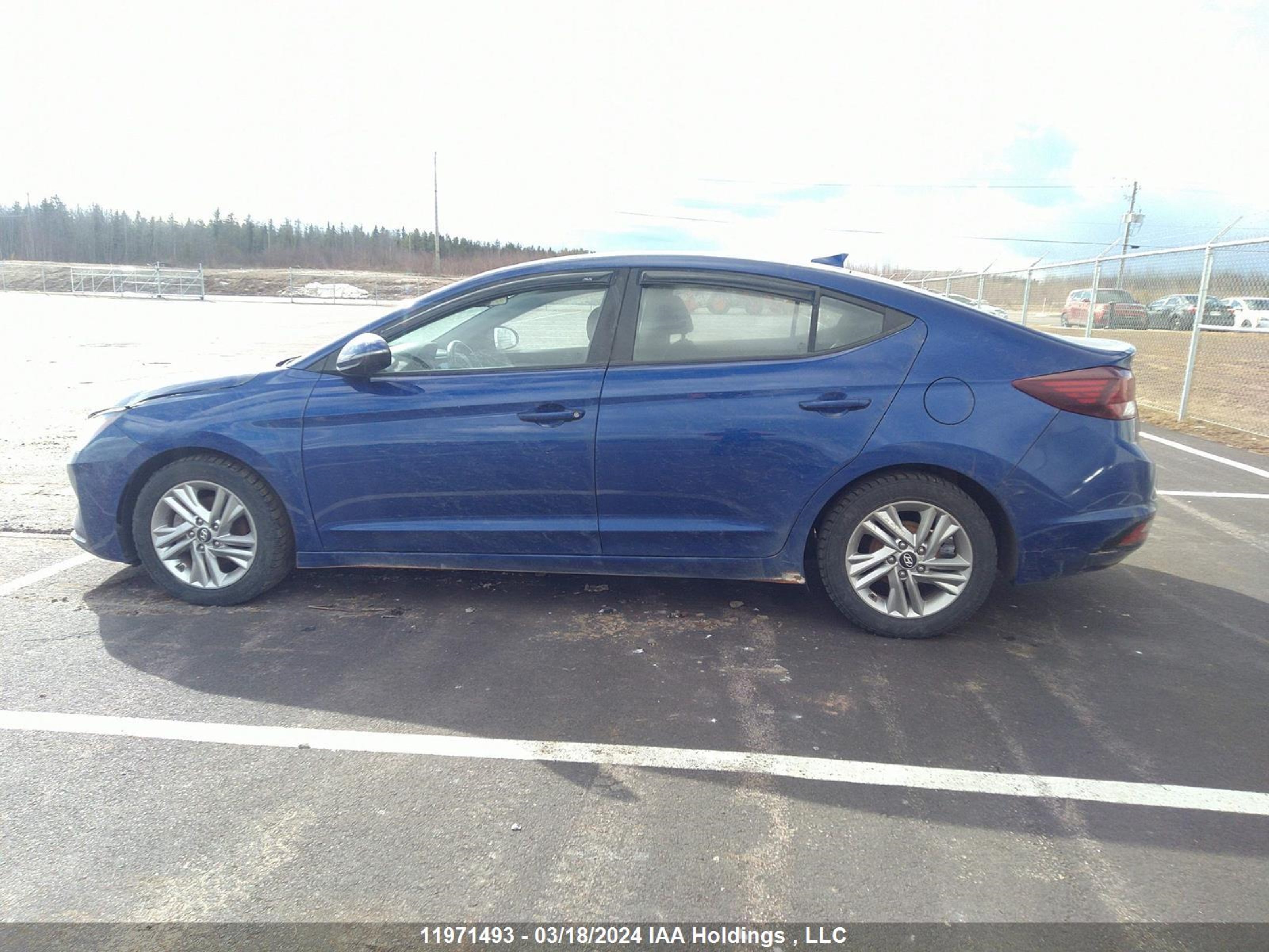 Photo 13 VIN: KMHD84LF7KU738435 - HYUNDAI ELANTRA 