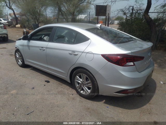 Photo 2 VIN: KMHD84LF7KU746213 - HYUNDAI ELANTRA 