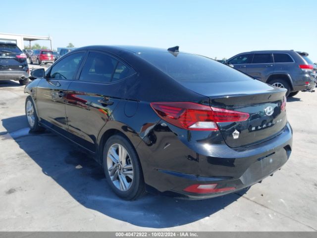 Photo 2 VIN: KMHD84LF7KU772973 - HYUNDAI ELANTRA 