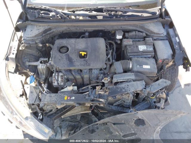 Photo 9 VIN: KMHD84LF7KU772973 - HYUNDAI ELANTRA 