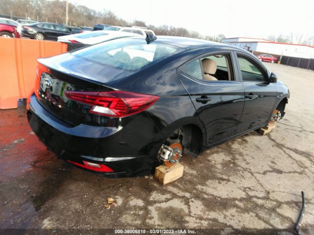 Photo 3 VIN: KMHD84LF7KU796982 - HYUNDAI ELANTRA 