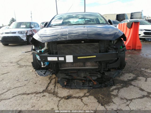 Photo 5 VIN: KMHD84LF7KU796982 - HYUNDAI ELANTRA 