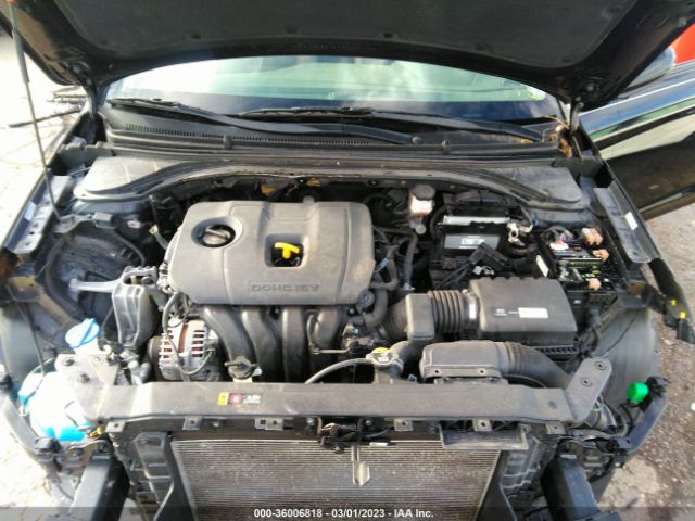 Photo 9 VIN: KMHD84LF7KU796982 - HYUNDAI ELANTRA 