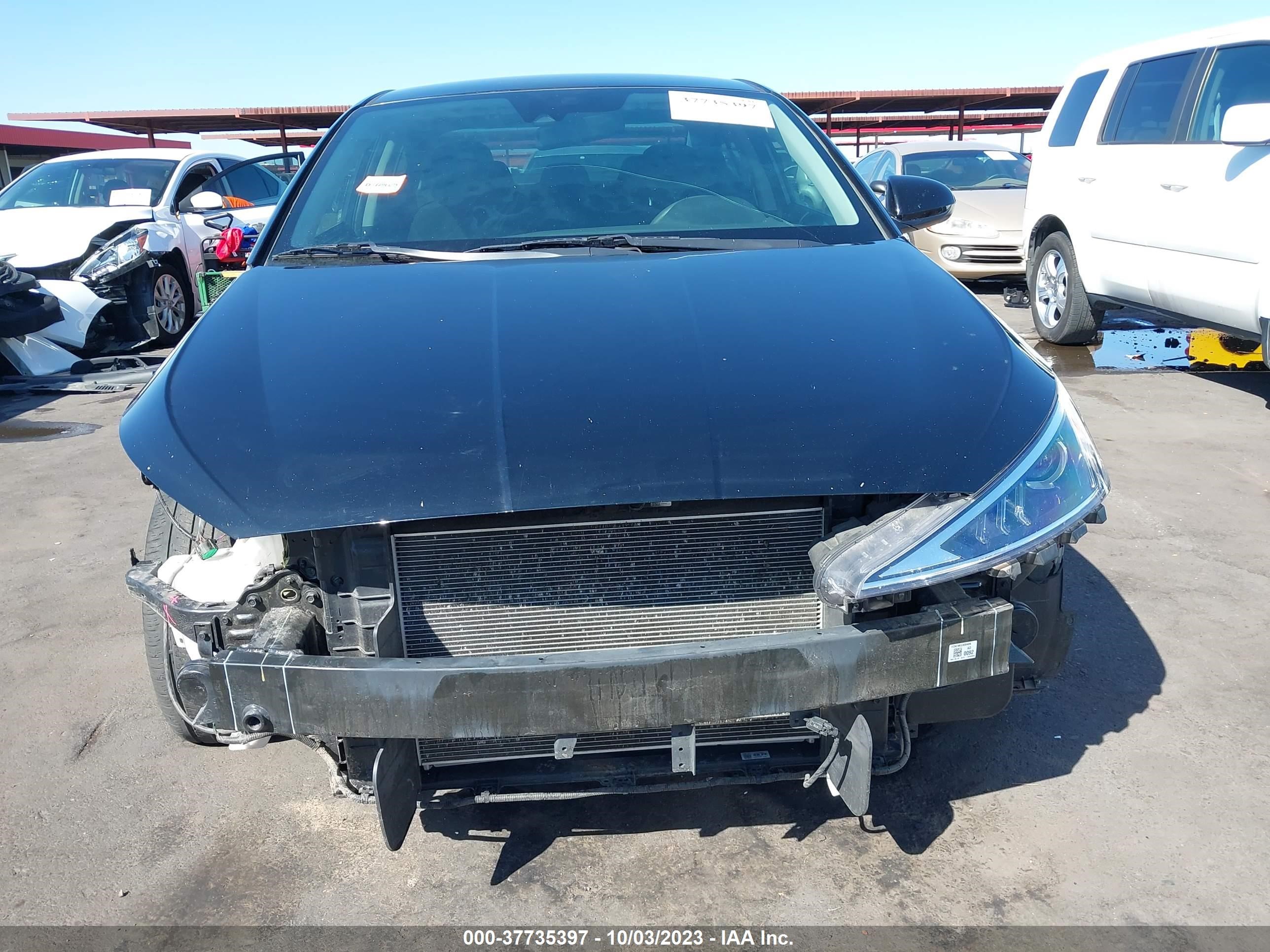 Photo 12 VIN: KMHD84LF7LU076924 - HYUNDAI ELANTRA 