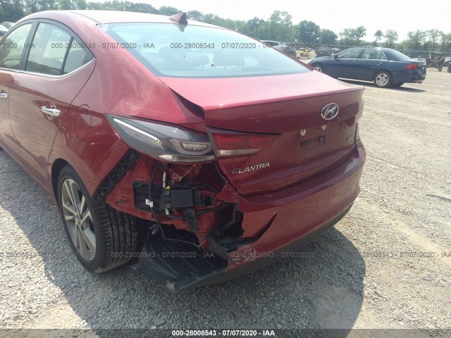 Photo 5 VIN: KMHD84LF8HU060903 - HYUNDAI ELANTRA 