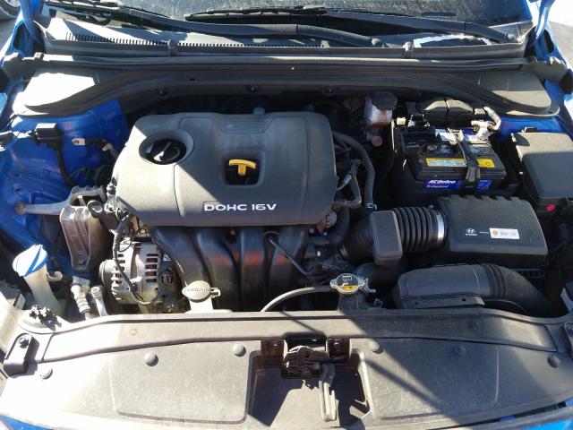 Photo 6 VIN: KMHD84LF8HU067463 - HYUNDAI ELANTRA SE 