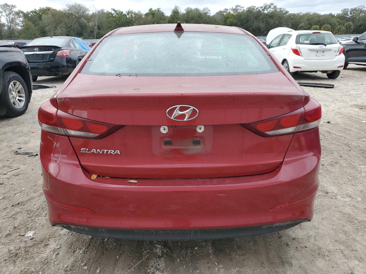 Photo 5 VIN: KMHD84LF8HU073960 - HYUNDAI ELANTRA 