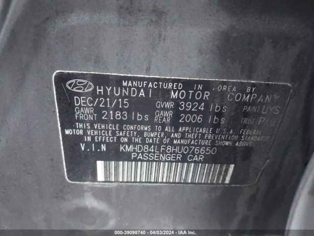 Photo 8 VIN: KMHD84LF8HU076650 - HYUNDAI ELANTRA 