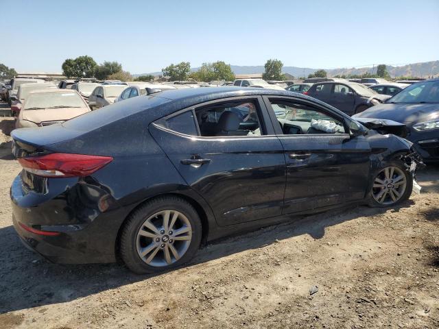 Photo 2 VIN: KMHD84LF8HU102941 - HYUNDAI ELANTRA SE 