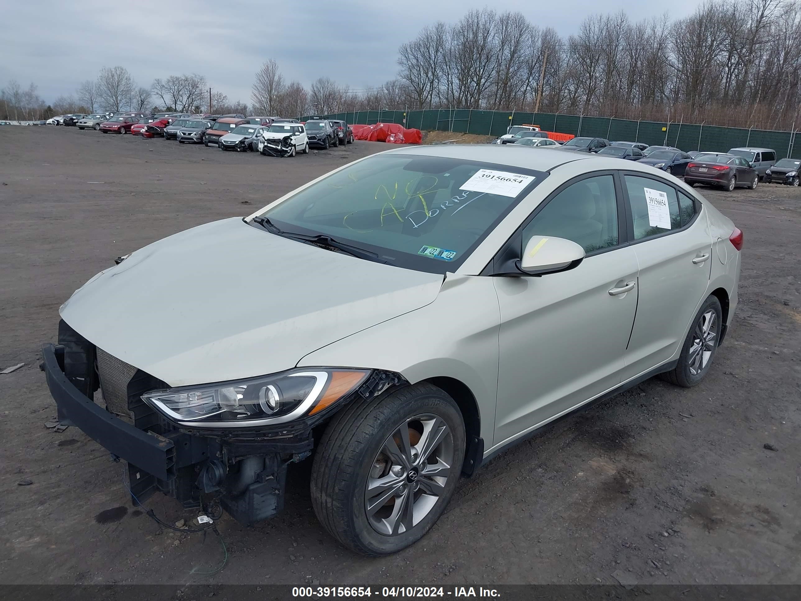 Photo 1 VIN: KMHD84LF8HU144459 - HYUNDAI ELANTRA 