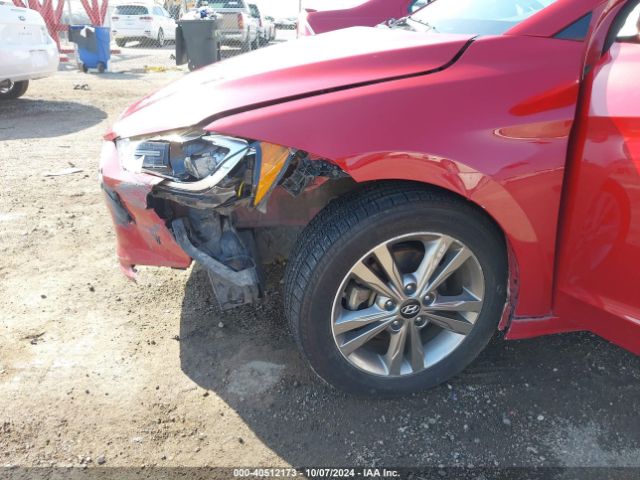 Photo 5 VIN: KMHD84LF8HU166106 - HYUNDAI ELANTRA 