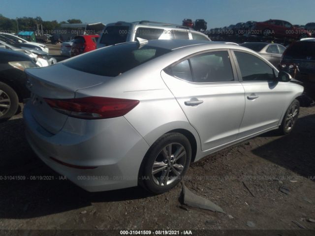 Photo 3 VIN: KMHD84LF8HU182788 - HYUNDAI ELANTRA 