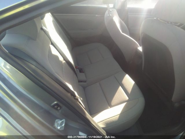 Photo 7 VIN: KMHD84LF8HU191426 - HYUNDAI ELANTRA 