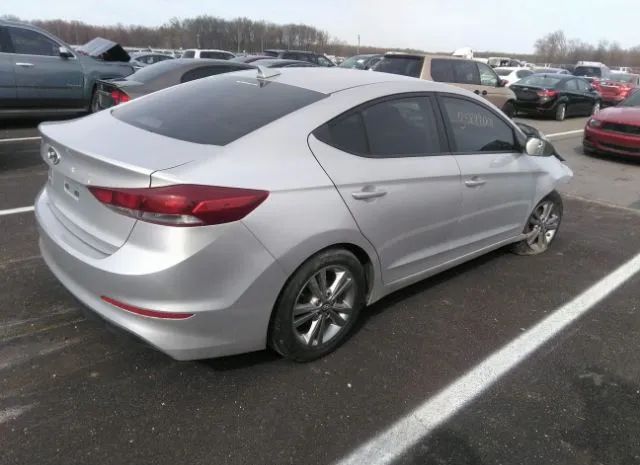 Photo 3 VIN: KMHD84LF8HU214204 - HYUNDAI ELANTRA 