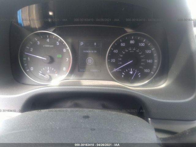 Photo 6 VIN: KMHD84LF8HU253472 - HYUNDAI ELANTRA 