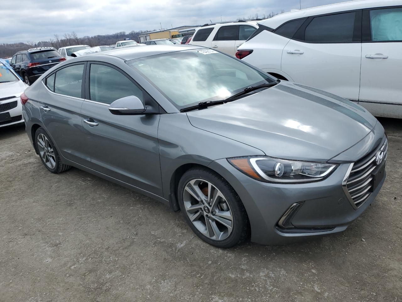 Photo 3 VIN: KMHD84LF8HU301438 - HYUNDAI ELANTRA 