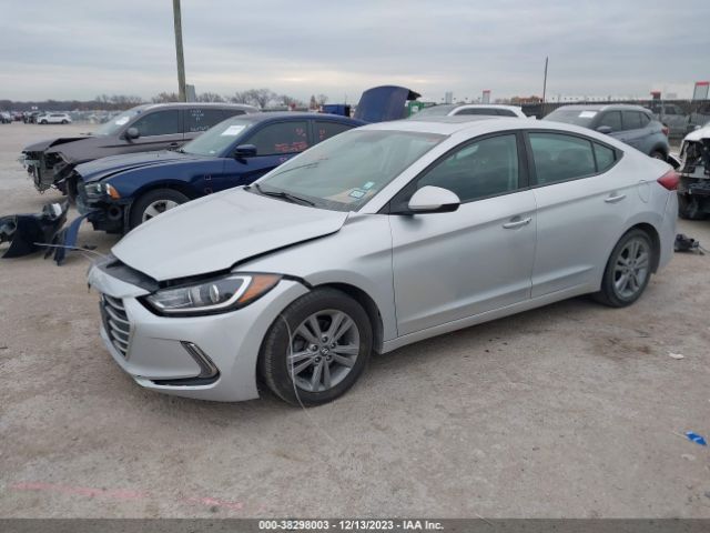 Photo 1 VIN: KMHD84LF8HU303299 - HYUNDAI ELANTRA 