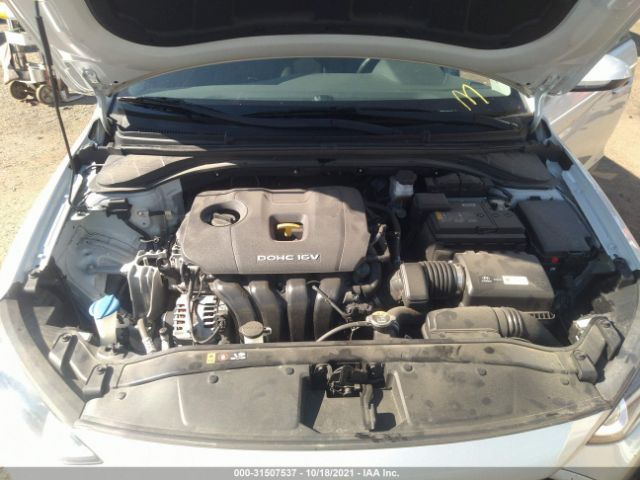 Photo 9 VIN: KMHD84LF8HU342507 - HYUNDAI ELANTRA 