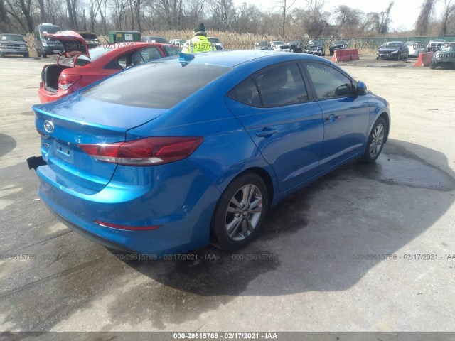 Photo 3 VIN: KMHD84LF8HU410806 - HYUNDAI ELANTRA 