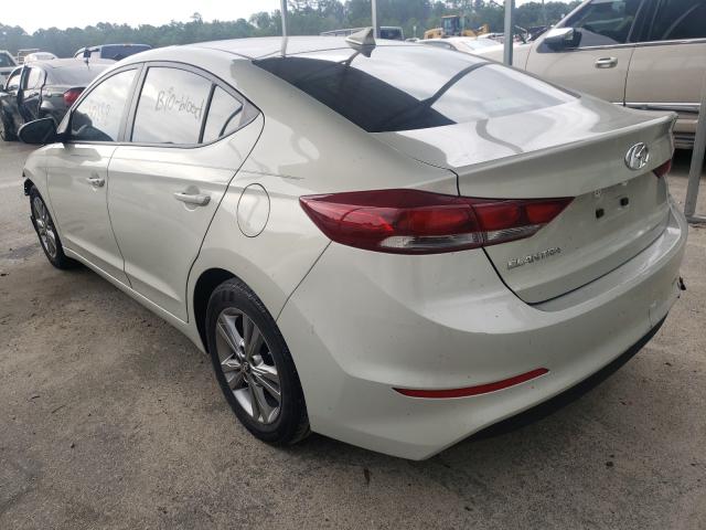 Photo 2 VIN: KMHD84LF8HU411213 - HYUNDAI ELANTRA SE 