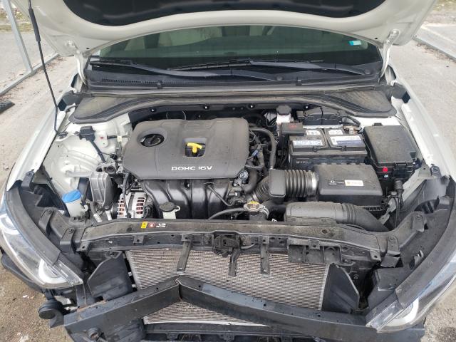 Photo 6 VIN: KMHD84LF8HU411213 - HYUNDAI ELANTRA SE 