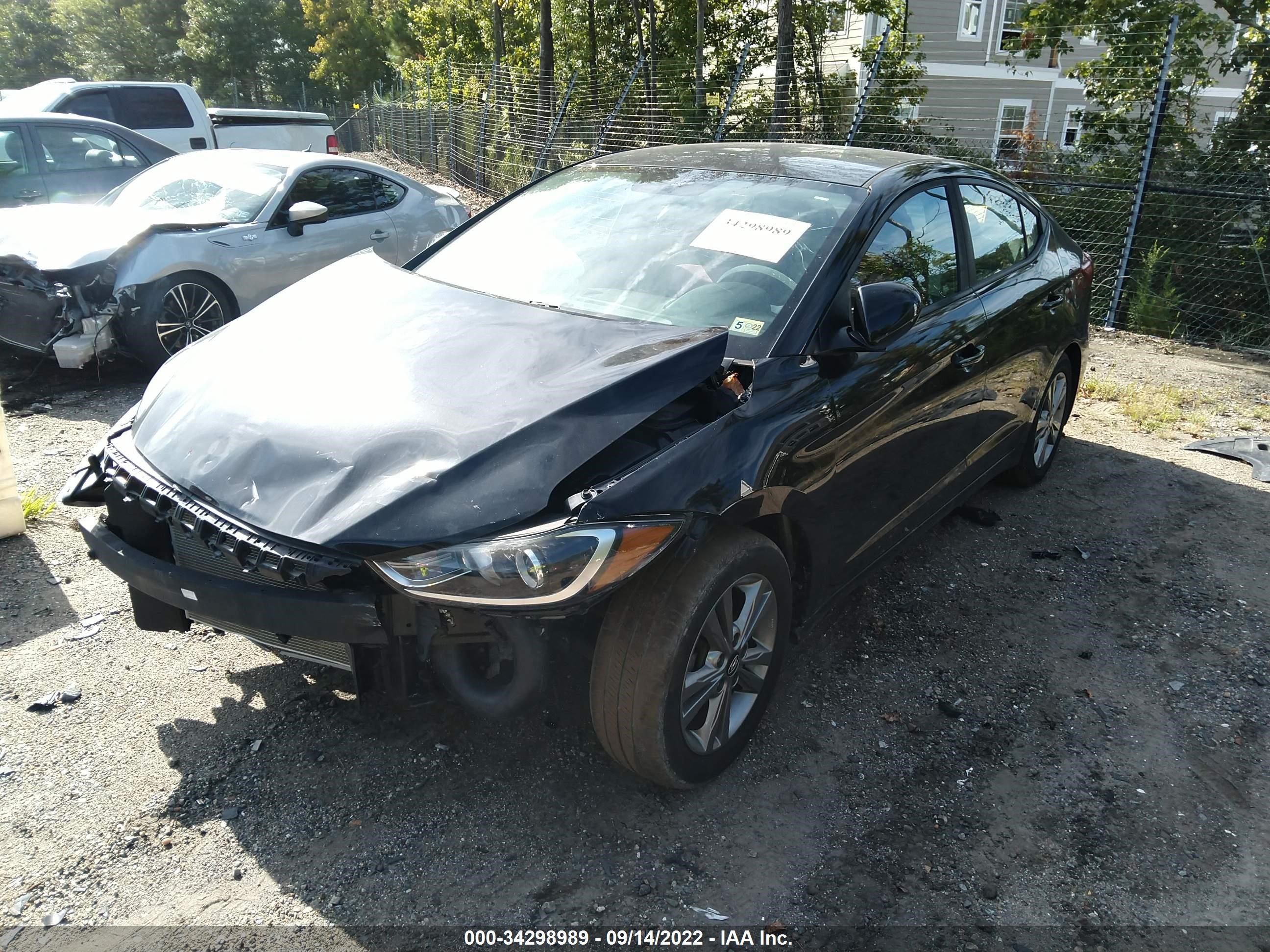 Photo 1 VIN: KMHD84LF8JU465939 - HYUNDAI ELANTRA 