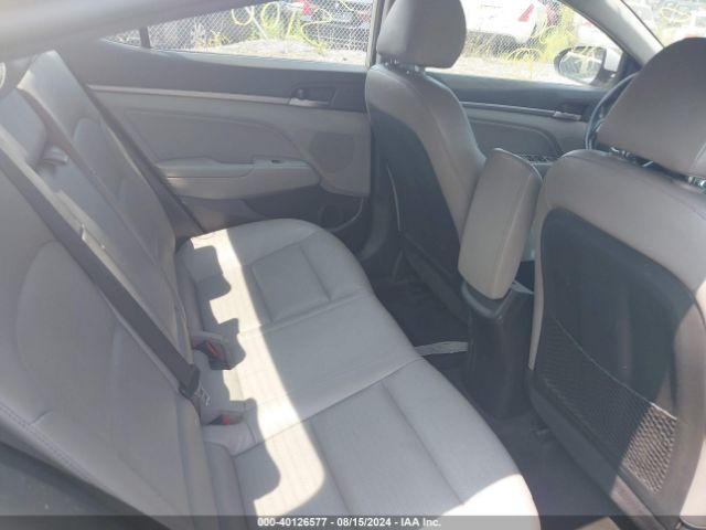 Photo 7 VIN: KMHD84LF8JU545192 - HYUNDAI ELANTRA 