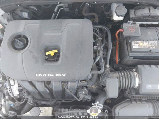 Photo 9 VIN: KMHD84LF8JU545192 - HYUNDAI ELANTRA 