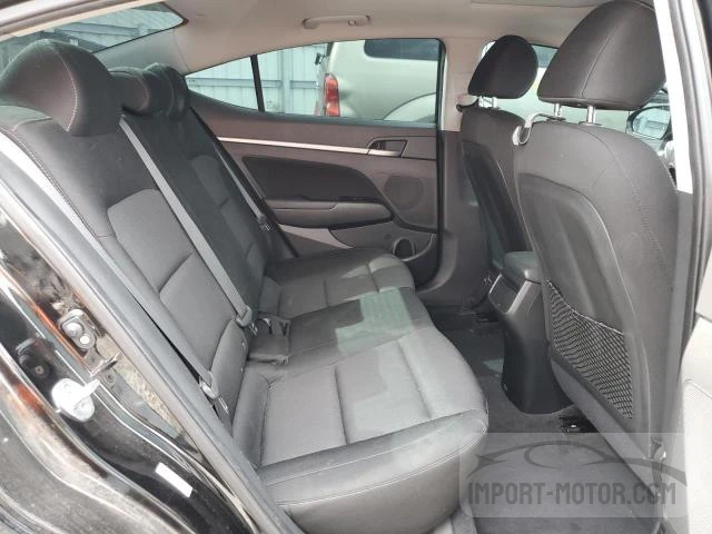 Photo 9 VIN: KMHD84LF8JU562901 - HYUNDAI ELANTRA 