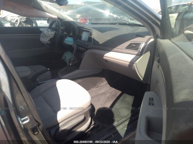 Photo 4 VIN: KMHD84LF8JU616410 - HYUNDAI ELANTRA 