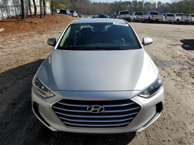 Photo 4 VIN: KMHD84LF8JU722243 - HYUNDAI ELANTRA SE 