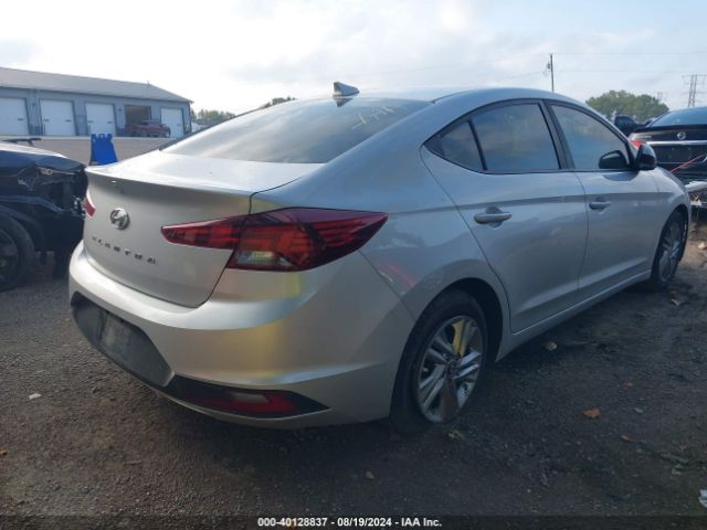 Photo 3 VIN: KMHD84LF8KU776933 - HYUNDAI ELANTRA 