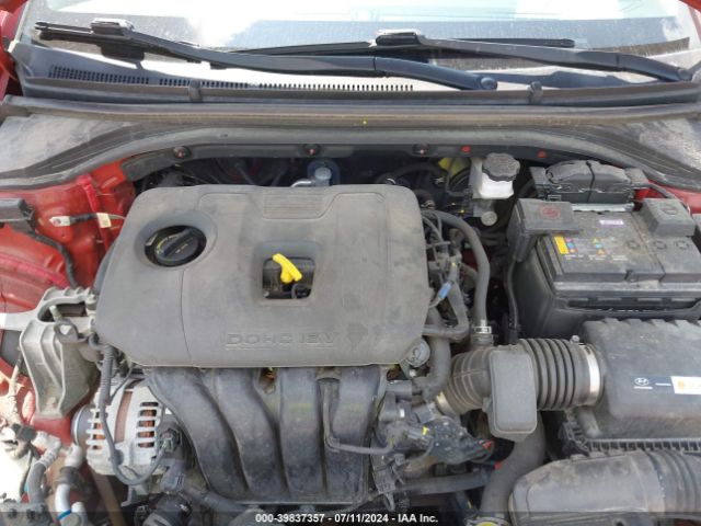 Photo 9 VIN: KMHD84LF8KU779835 - HYUNDAI ELANTRA 