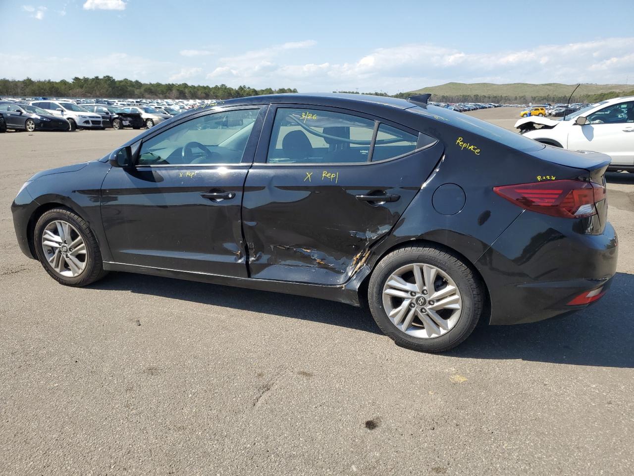 Photo 1 VIN: KMHD84LF8KU784033 - HYUNDAI ELANTRA 