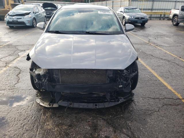 Photo 4 VIN: KMHD84LF8KU809075 - HYUNDAI ELANTRA SE 