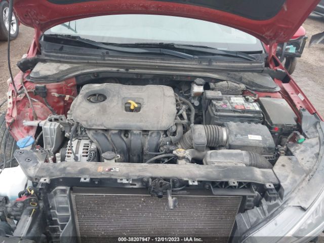 Photo 9 VIN: KMHD84LF8KU835367 - HYUNDAI ELANTRA 