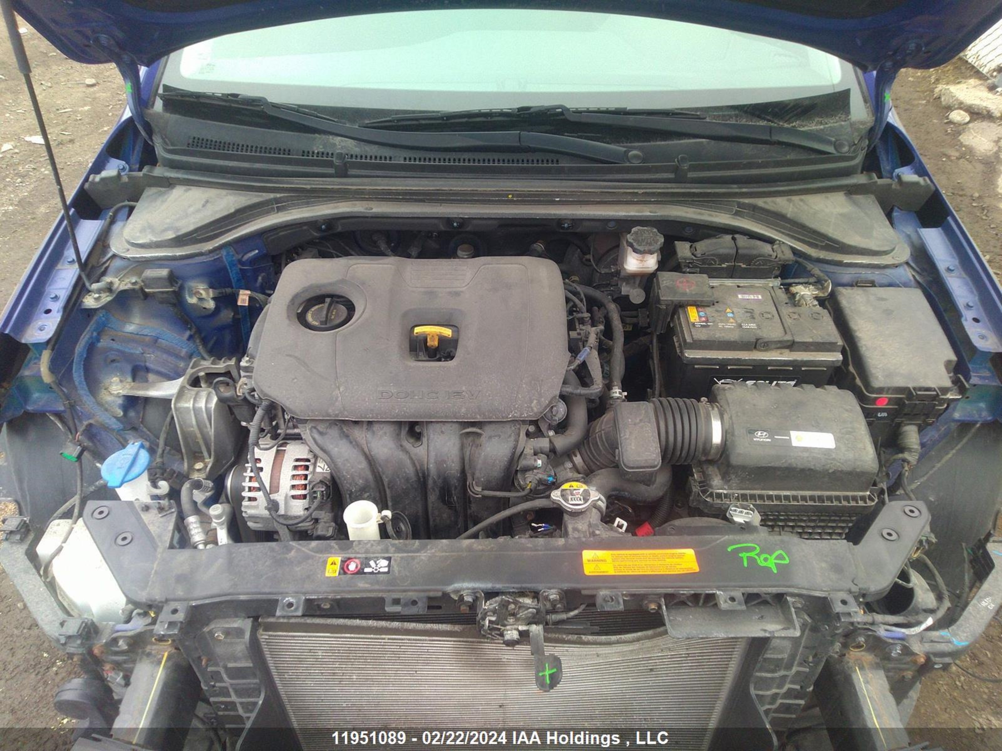 Photo 9 VIN: KMHD84LF8KU853075 - HYUNDAI ELANTRA 