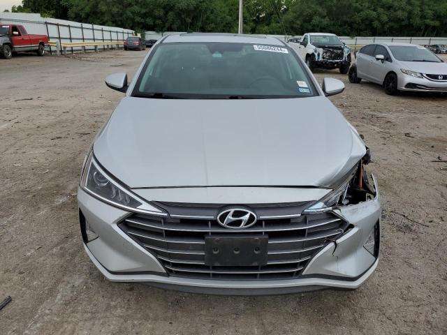 Photo 4 VIN: KMHD84LF8KU888280 - HYUNDAI ELANTRA 