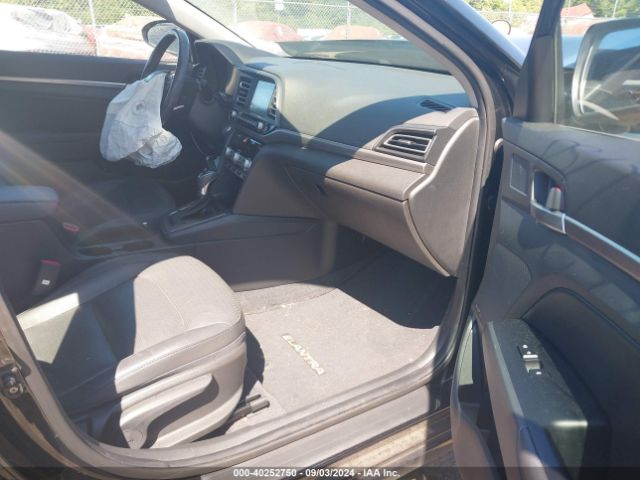 Photo 4 VIN: KMHD84LF8LU057458 - HYUNDAI ELANTRA 